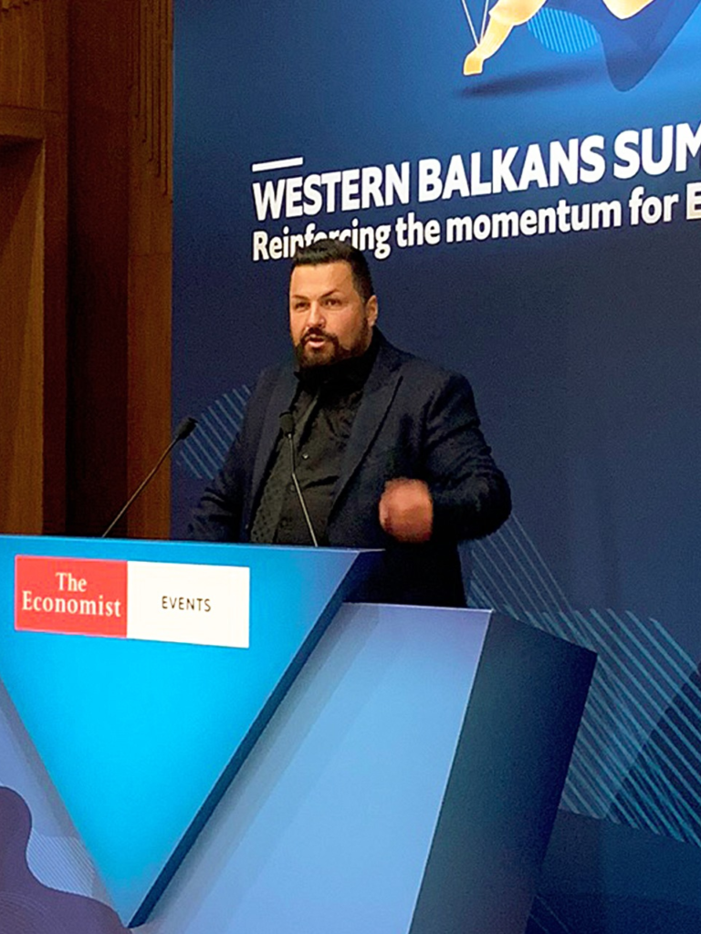 ΝΙΚΟΣ ΤΣΕΡΚΕΖΙΔΗΣ (31)