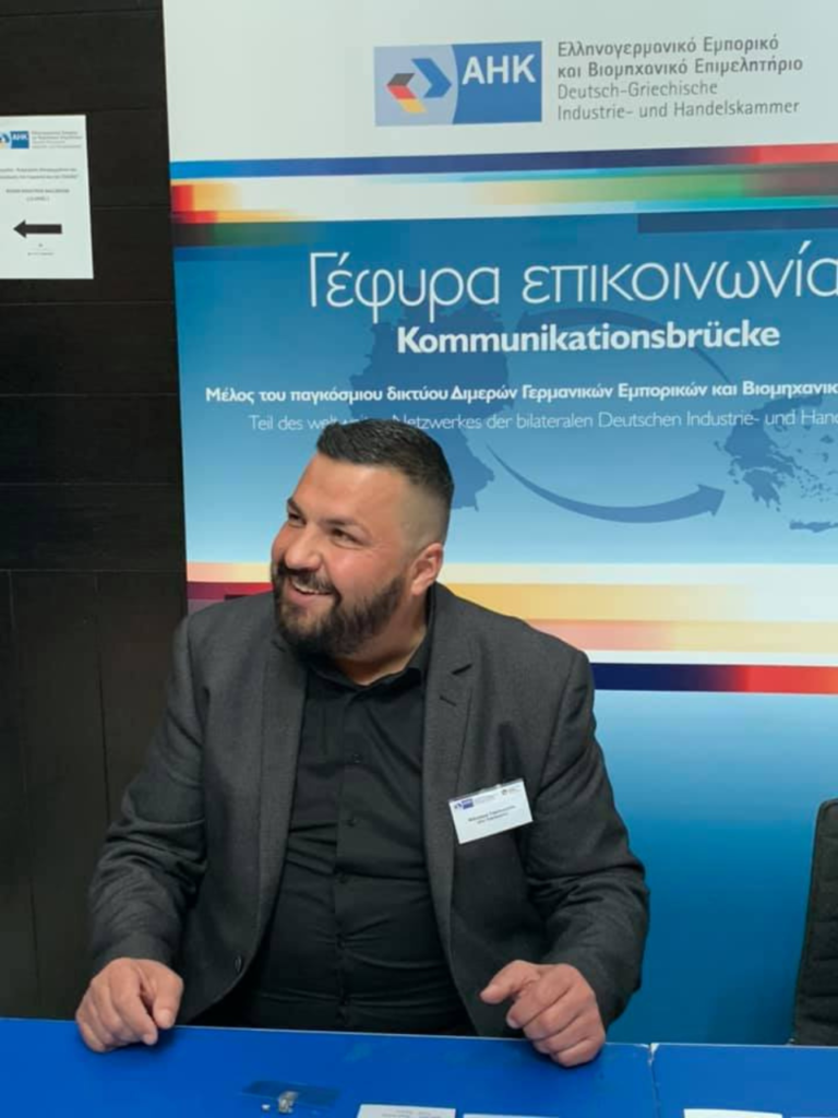 ΝΙΚΟΣ ΤΣΕΡΚΕΖΙΔΗΣ (51)