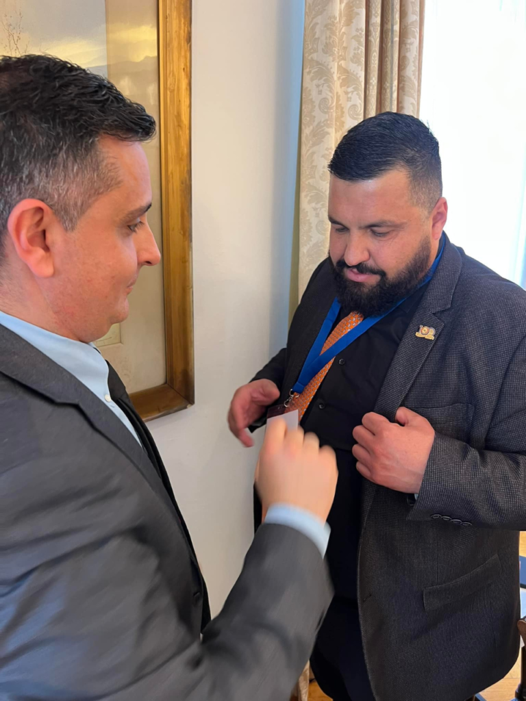 ΝΙΚΟΣ ΤΣΕΡΚΕΖΙΔΗΣ (81)