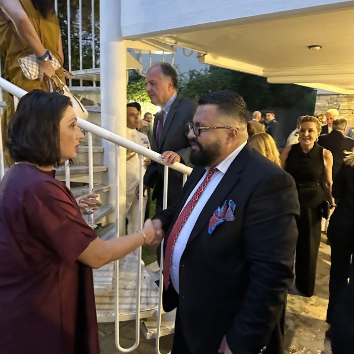 3CB7BC23-AF0A-4BE3-A443-8FC9BDF48B67